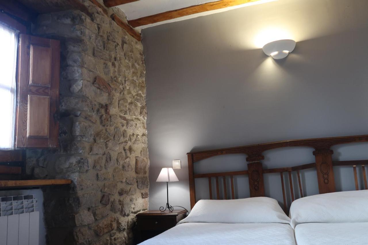 Casa Barria 호텔 Pradoluengo 외부 사진